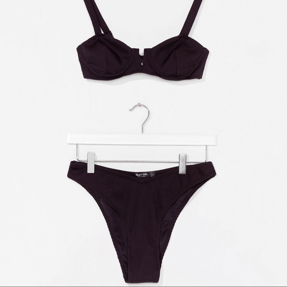 Nasty Gal V Detail Underwire Bikini Set